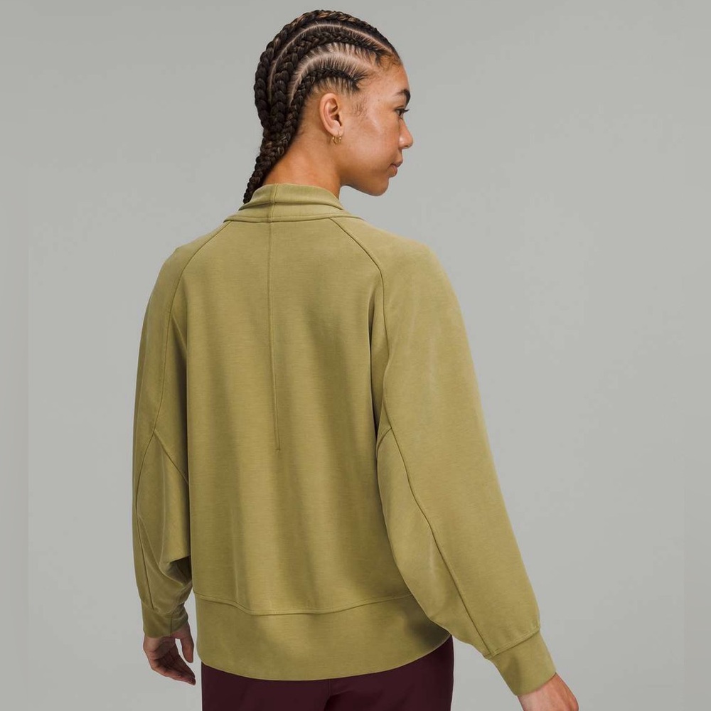 EUC Lululemon Softstreme Dropped Sleeve Wrap in Bronze Green size 8